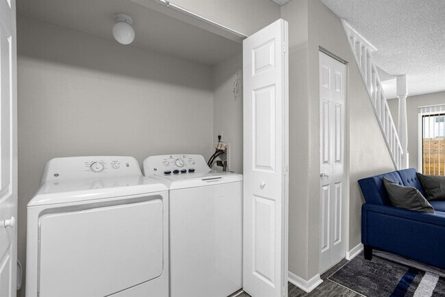 Building Photo - 3807 Gazebo Pond Ln