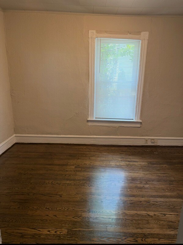 Building Photo - 408 Gilmer Ave NW