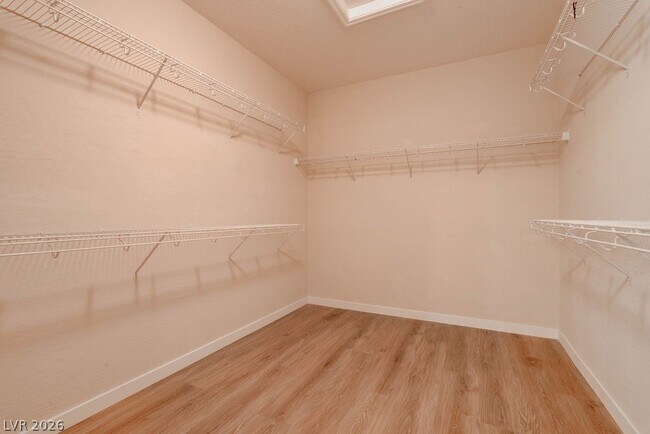 Building Photo - 2551 Moonlight Valley Ave