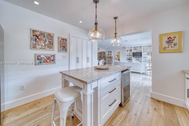Building Photo - 7621 SW 65th Pl