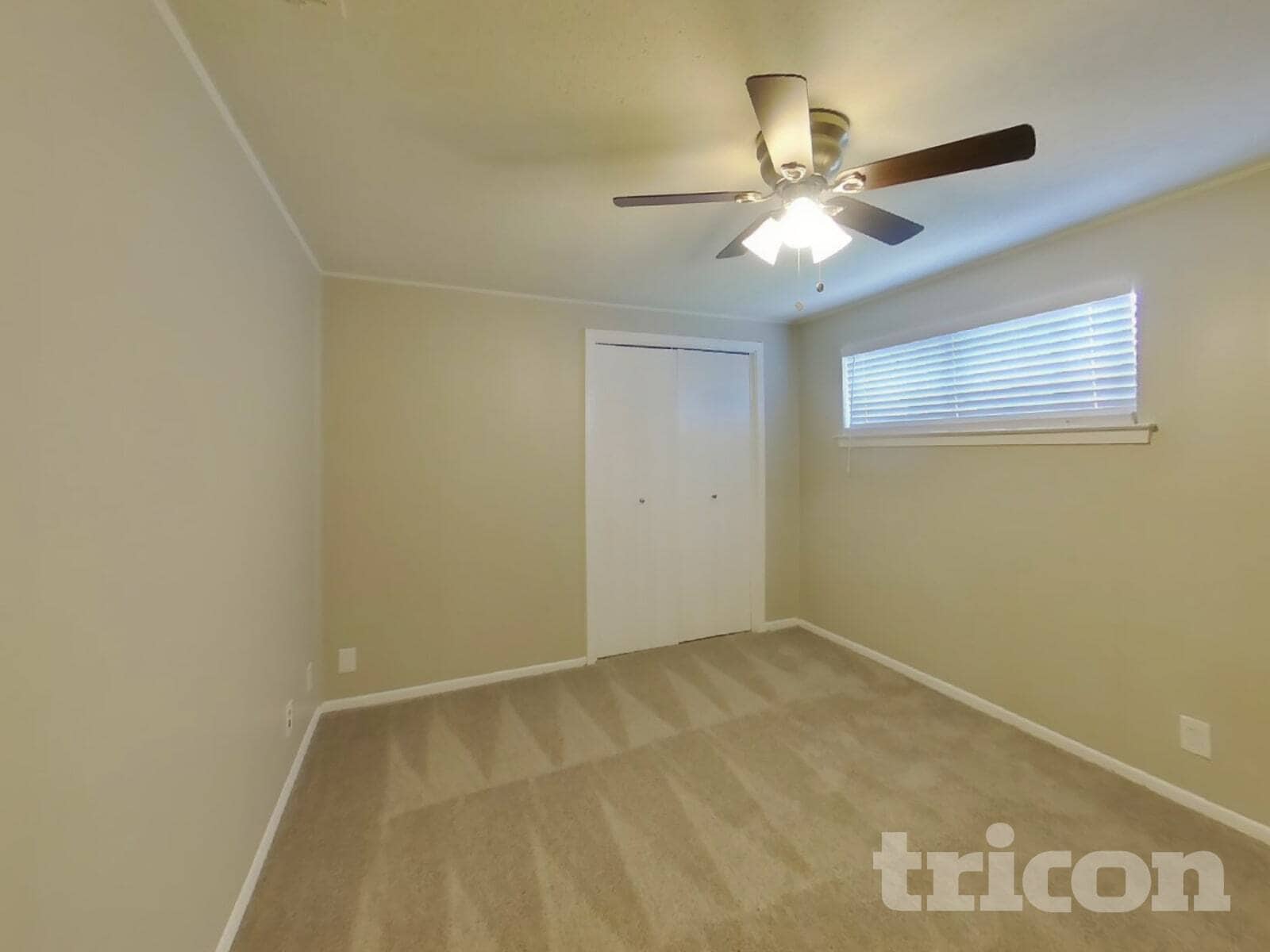 Building Photo - 1706 Crooks Ct