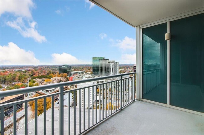 Building Photo - 3338 Peachtree Rd NE