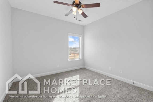 Building Photo - 1802 Millers Cv
