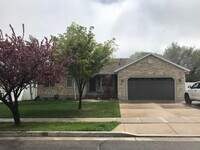 Building Photo - 14097 Mill Canyon Peak Dr