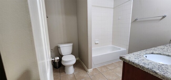 Building Photo - 22907 Lily Creek Dr