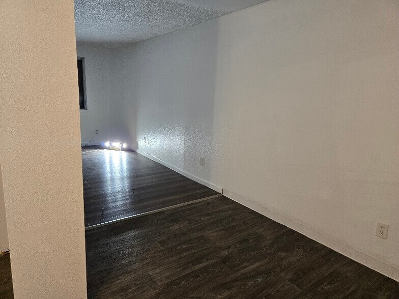 Building Photo - 3311 E 21st St