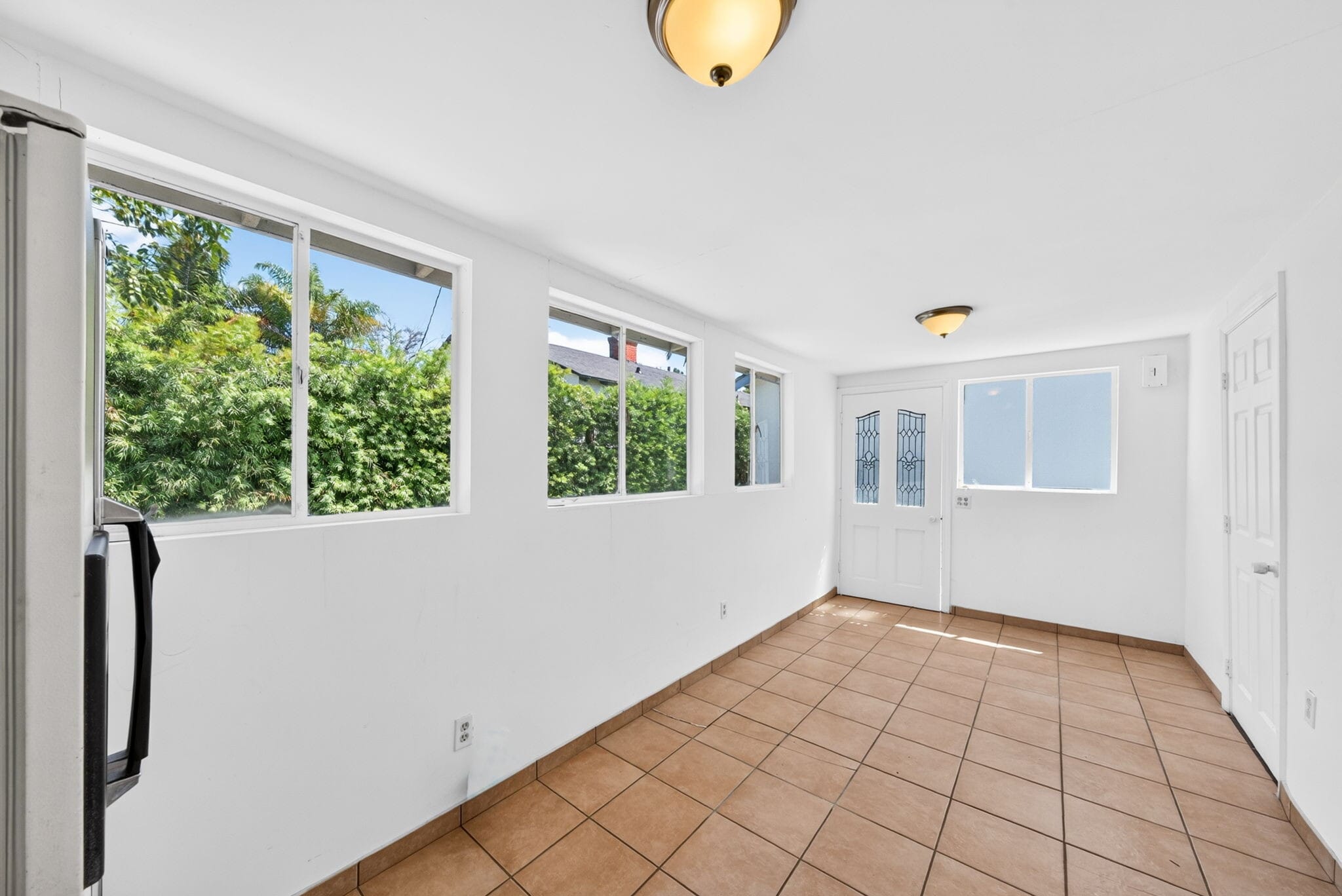 Building Photo - 10817 Charnock Rd