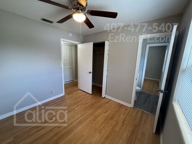 Building Photo - 1851 Ector Rd