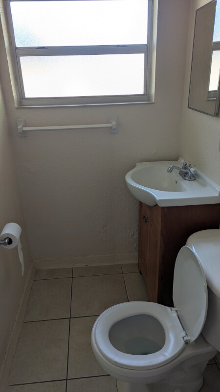 Building Photo - 2309 S Mills Ave