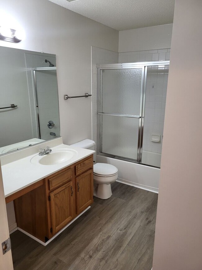 Building Photo - ADKINS RESERVE/SUMMERWIND