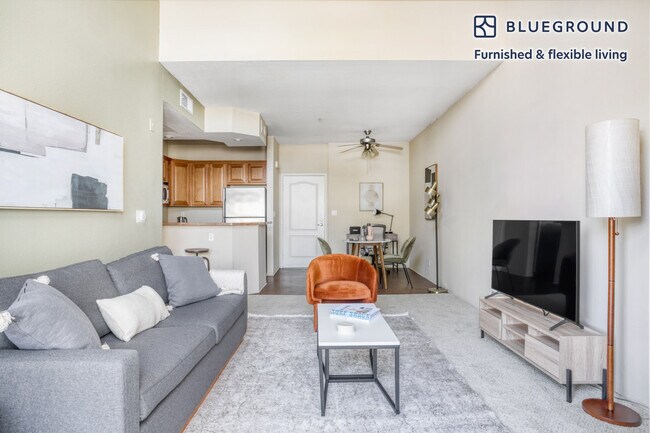 Building Photo - 5225 Blakeslee Ave