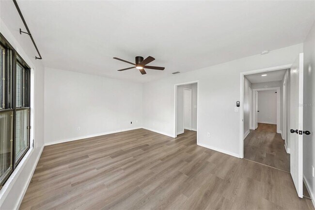 Building Photo - 4030 Fieldgreen Pl