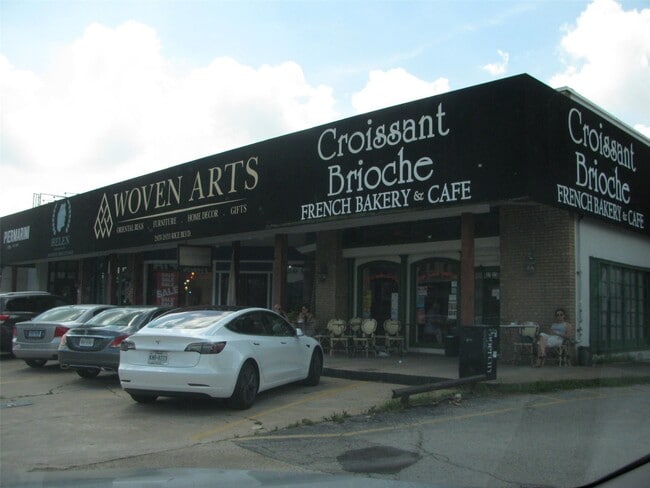 Building Photo - 4008 Tennyson St