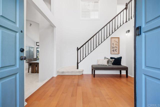 Building Photo - 9346 Laurentian Dr