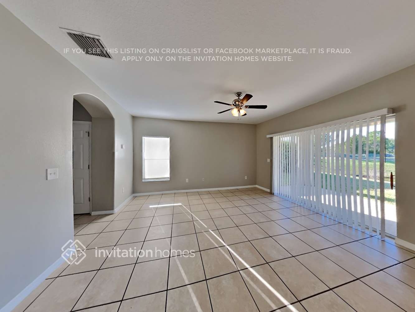 Building Photo - 8233 Crescent Moon Dr