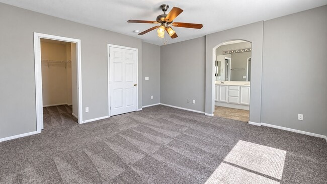Building Photo - 7617 Pioneer Ranch Ave