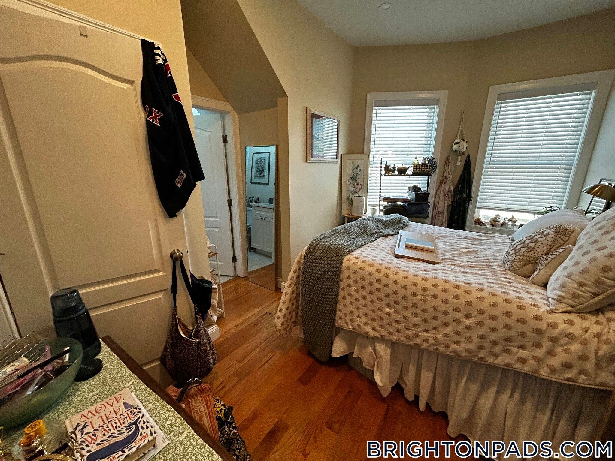 Building Photo - 35 Winship St