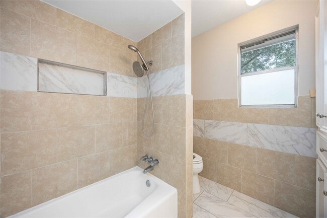 Building Photo - 6226 Allentown Dr