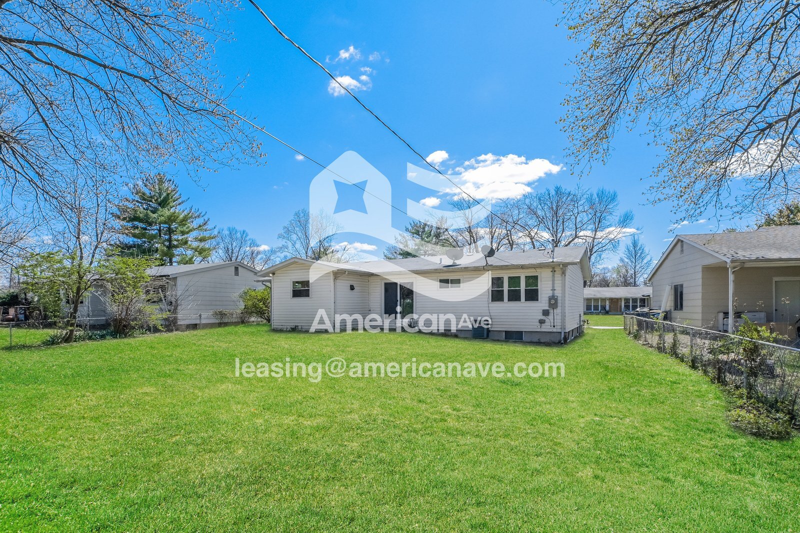 Building Photo - 2275 Cottontail Dr