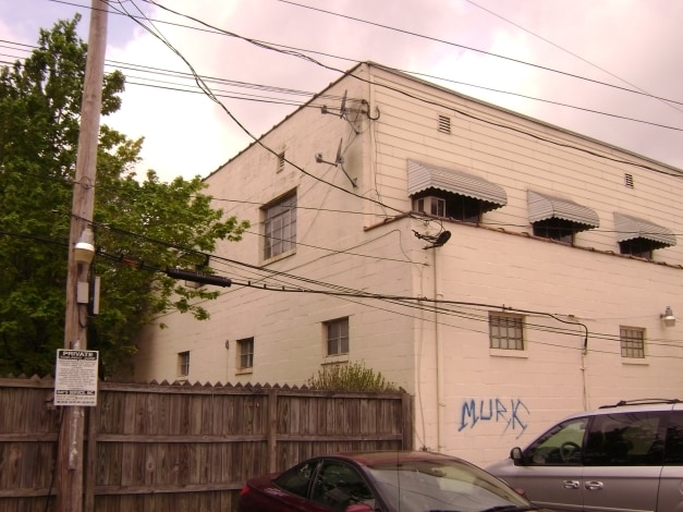 Building Photo - 4221-4225 Monroe St