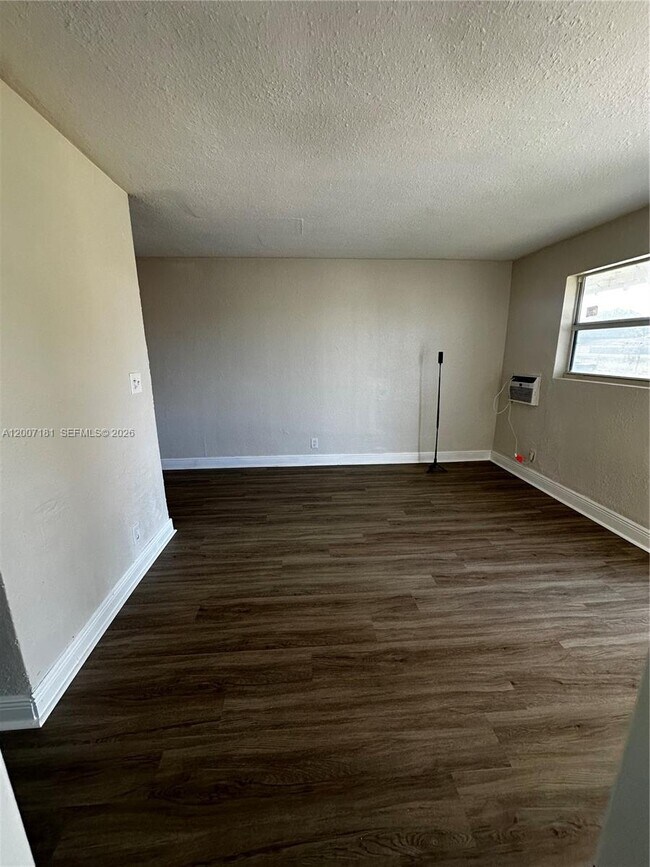 Building Photo - 11840 SW 212th St