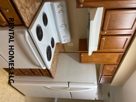 Building Photo - 238 S 3rd St