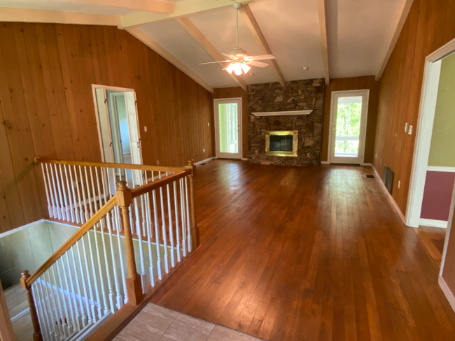 Building Photo - 2435 Indian Lake Dr