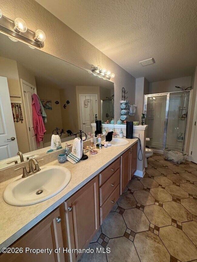 Building Photo - 10054 Amidon St