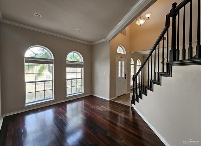 Building Photo - 26 Wisteria Dr