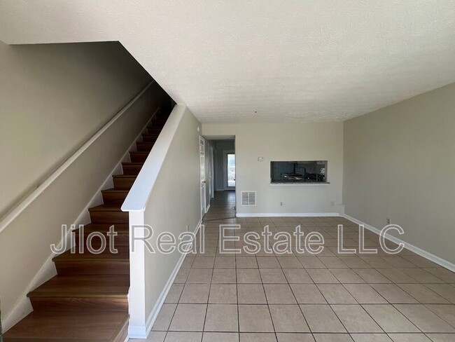 Building Photo - 6690 Chupp Rd