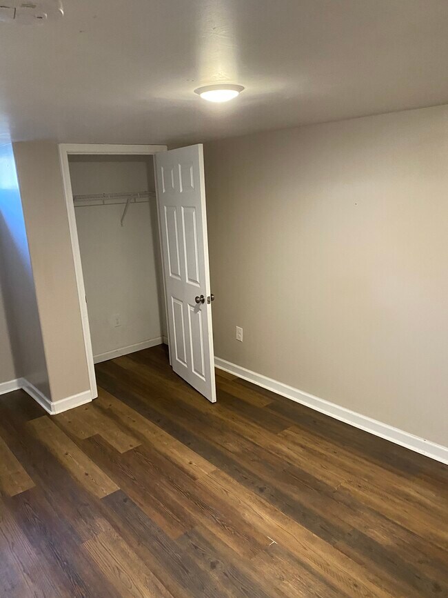 Building Photo - 550 Leesville Rd