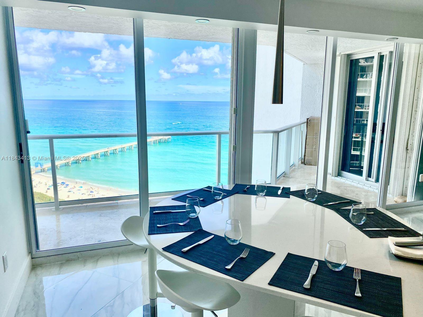 Building Photo - 16445 Collins Ave