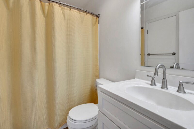 Building Photo - 23 Deer Run