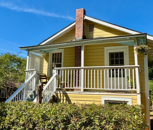Building Photo - 3920 Wrightsville Ave