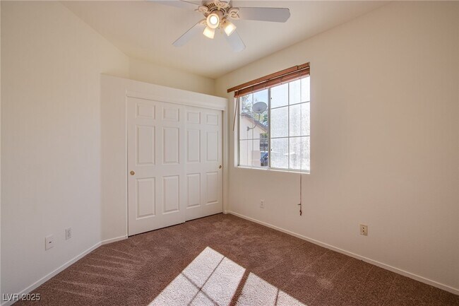 Building Photo - 8836 Iron Hitch Ave