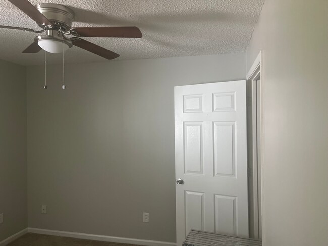 Building Photo - 1843 W Jackson St