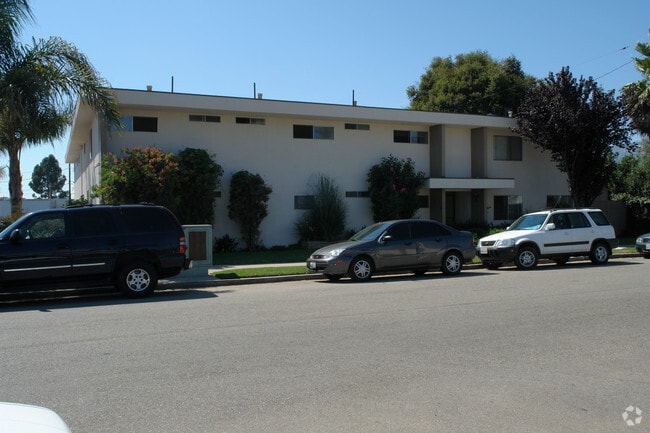 Primary Photo - Kinman Apartments
