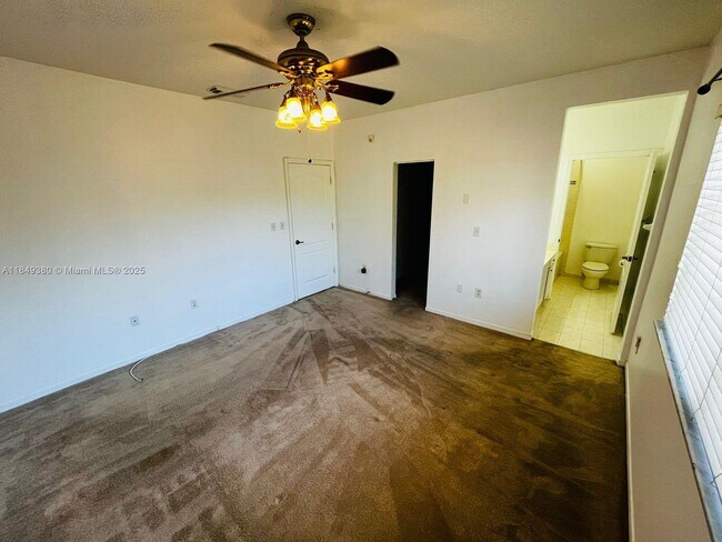 Building Photo - 16244 SW 95th St