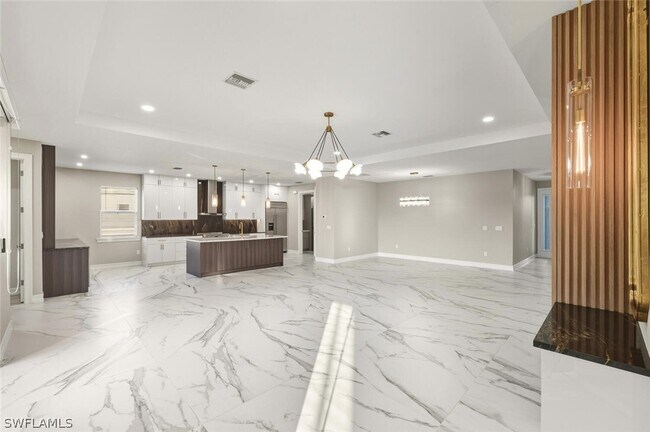 Building Photo - 28049 Captiva Shell Lp