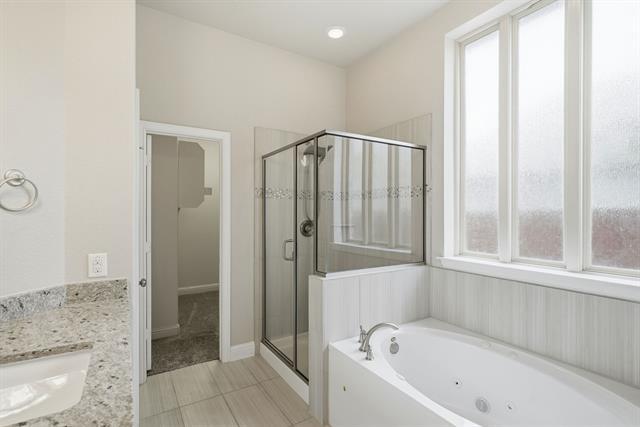 Building Photo - 513 Mistflower Springs Dr