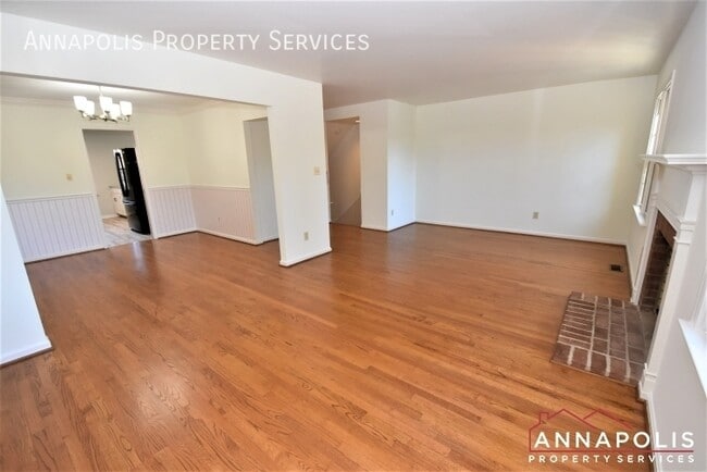 Building Photo - 13 Spindrift Way