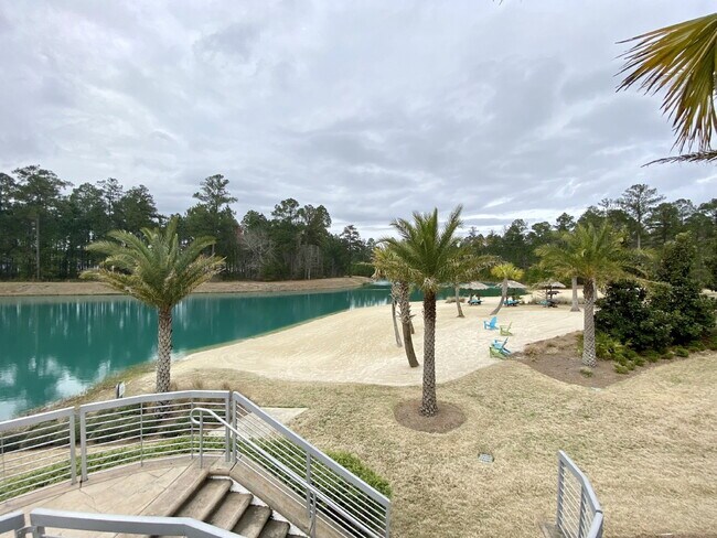 Building Photo - Margaritaville Two Bedroom Fully Furnished...
