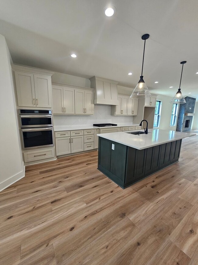 Building Photo - 7233 Havenwood Dr