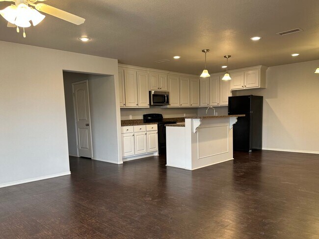 Building Photo - Leasing Special - 3 bed 2 bath Cooper ISD