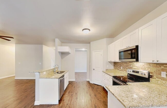 Building Photo - Charming 4-Bedroom Retreat Designed for Everyday Comfort