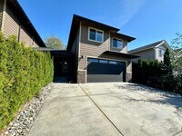 Building Photo - PI5831