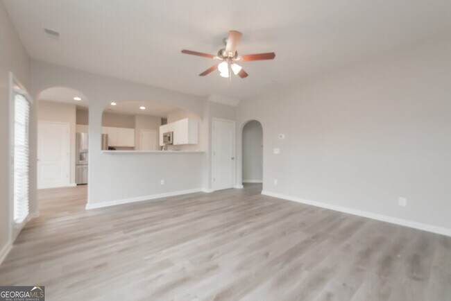 Building Photo - 226 Greenland Dr