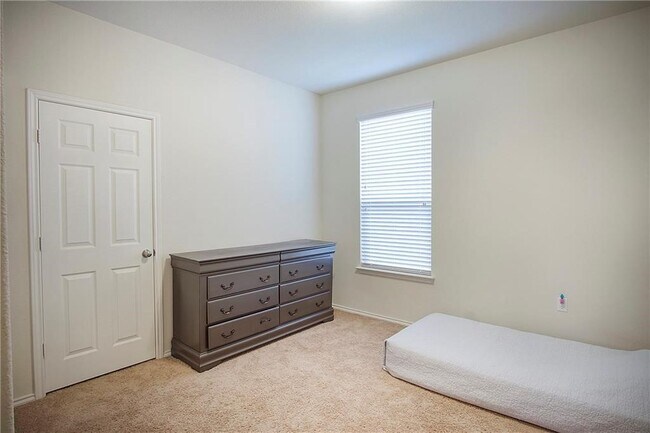Building Photo - 7200 Longford Trail