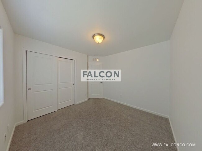 Building Photo - 10512 Castor Dr
