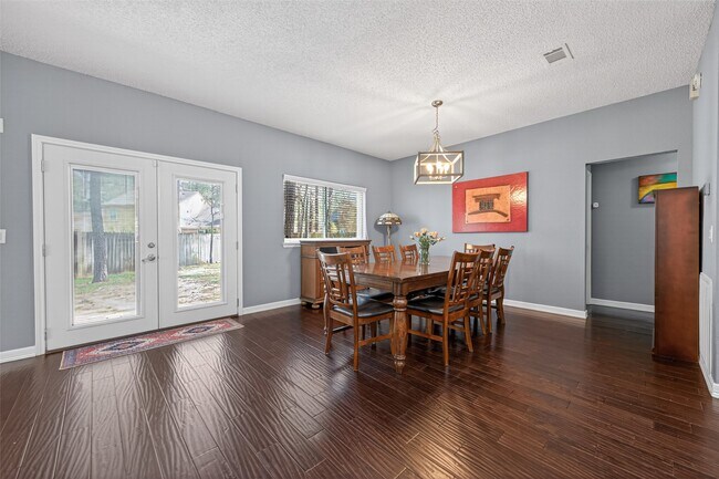 Building Photo - 35 Sheep Meadow Pl